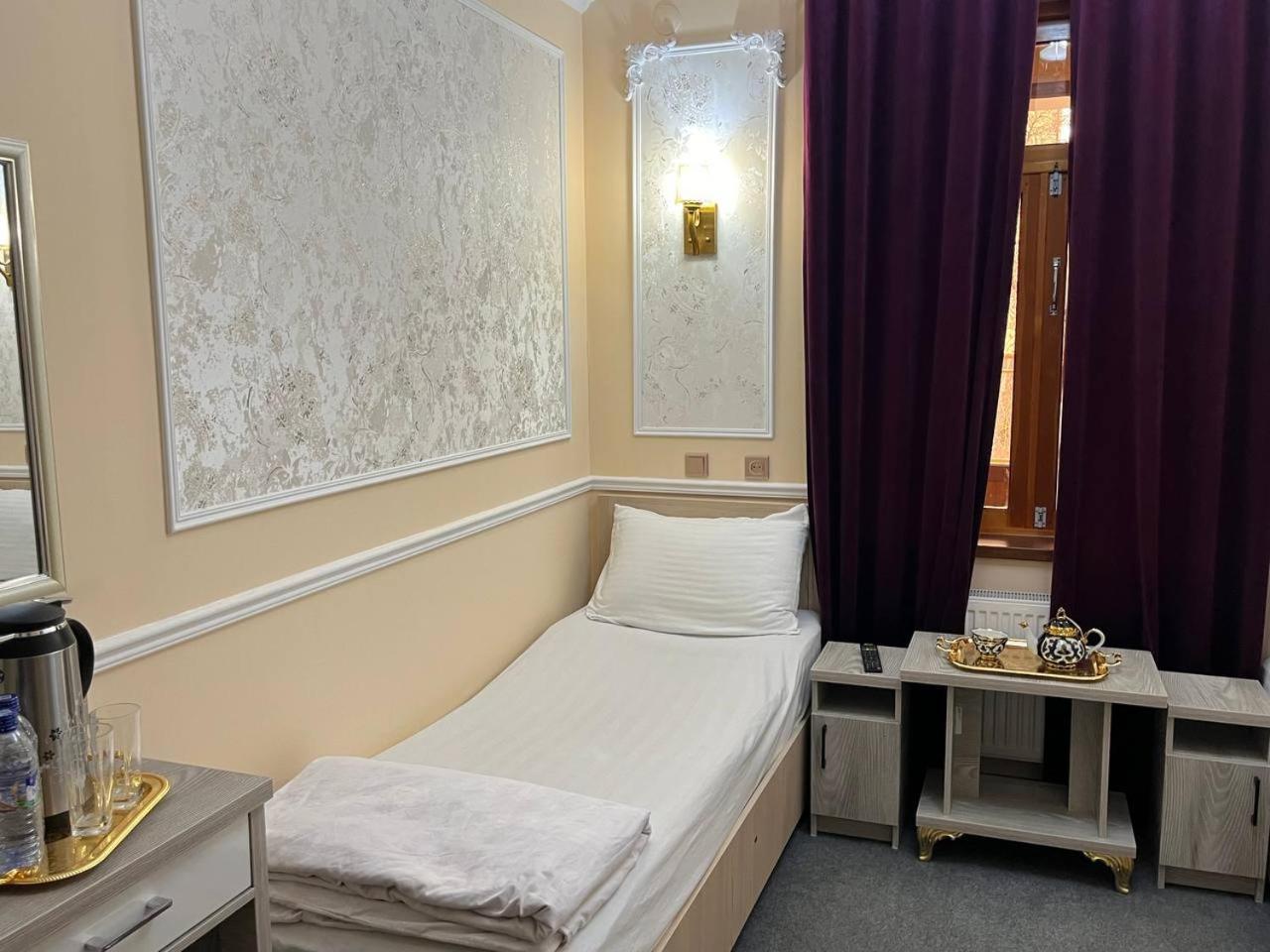 Aisha Hotel Самарканд Екстериор снимка