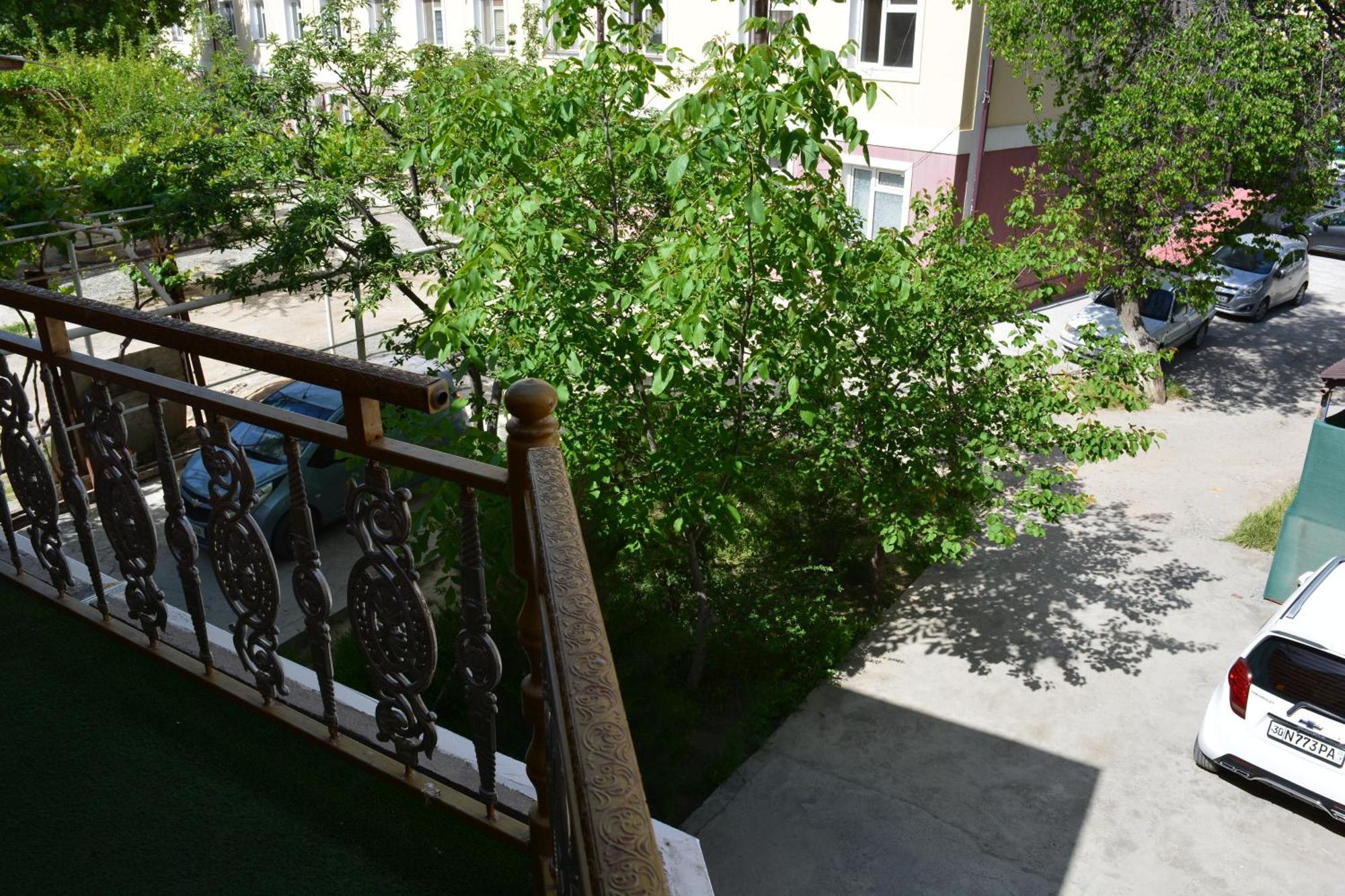 Aisha Hotel Самарканд Екстериор снимка