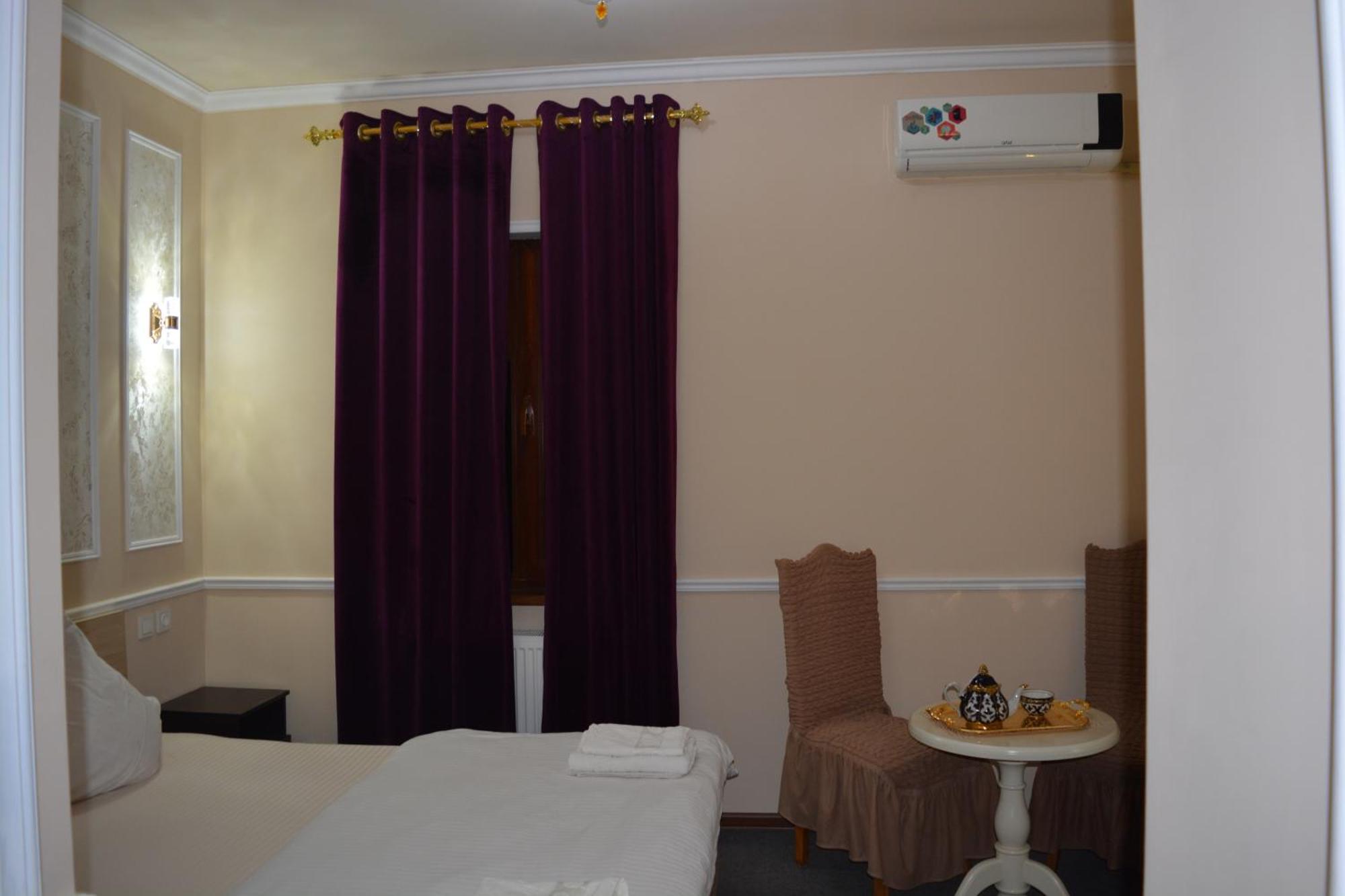 Aisha Hotel Самарканд Екстериор снимка